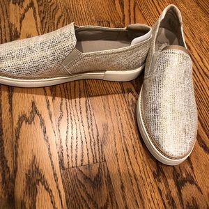 NEW Naturalizer Women’s “Jade” Slip On- Size 8